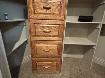 Oak 4 drawer file cabinet