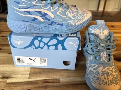 Boys Melo Basketball Shoe