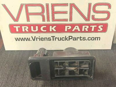 Used Kenworth Louver-Cab In-Dash Vent, Driver/Right Side 1982-2001, Part # K336-361/K336-363
