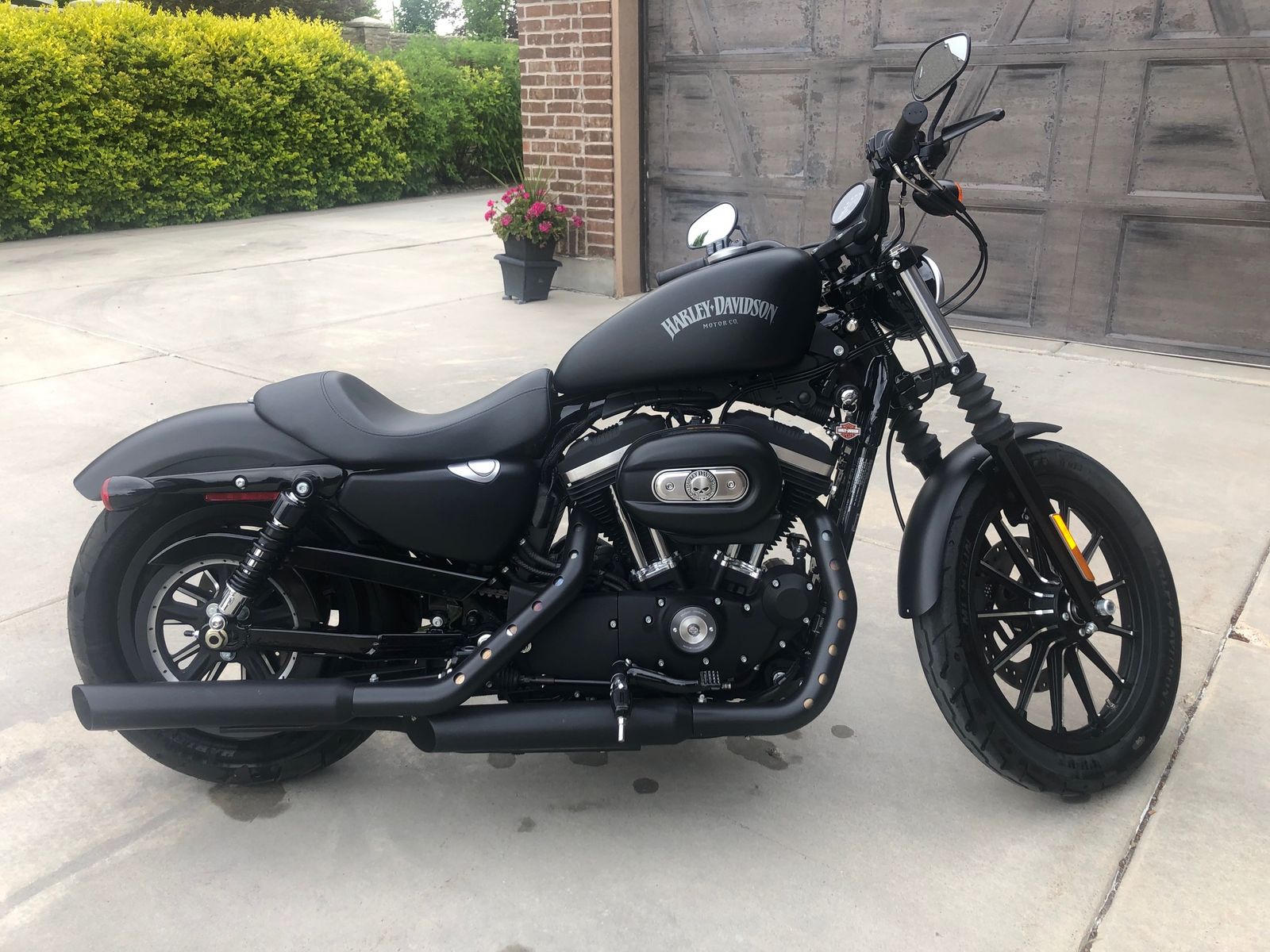 Harley-Davidson Sportster Iron 883 Motorcycle