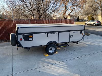 2007 Fleetwood Graphite Camper