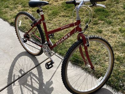 Giant Rincon Mountain Bike