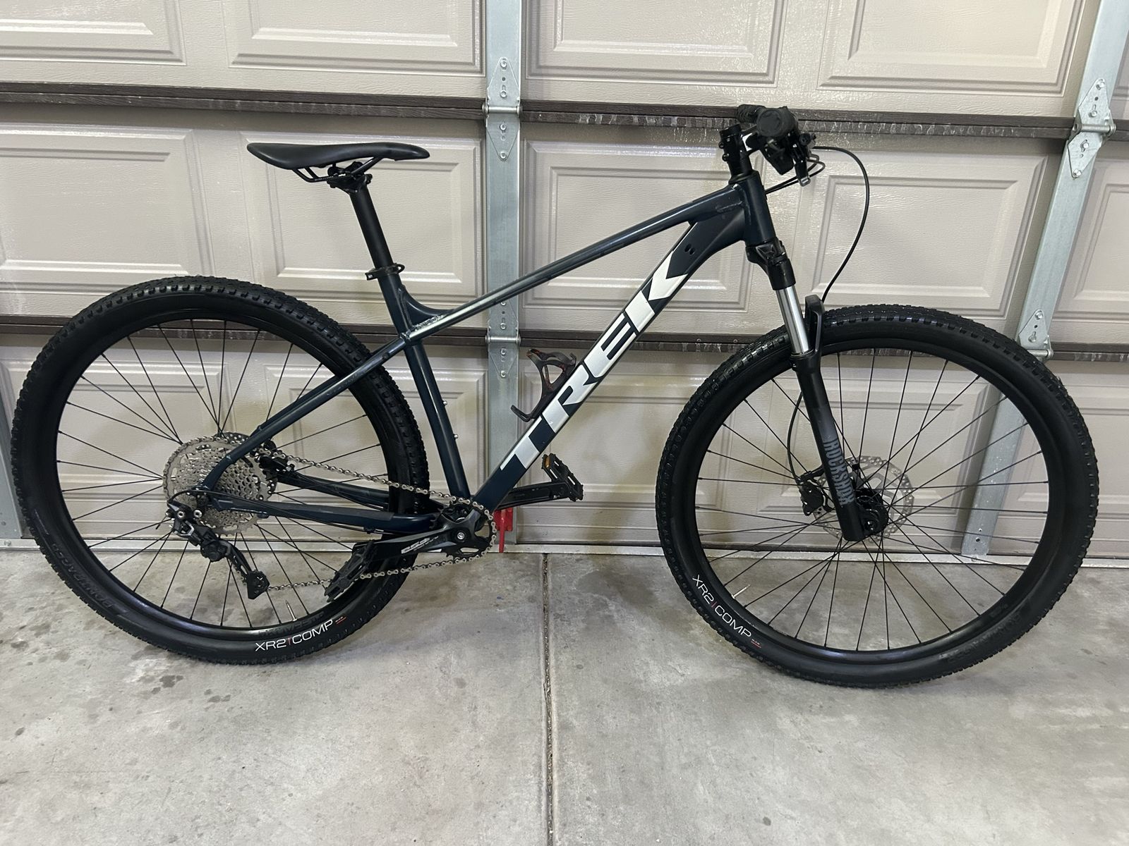 Trek Marlin 7 - Large 29”