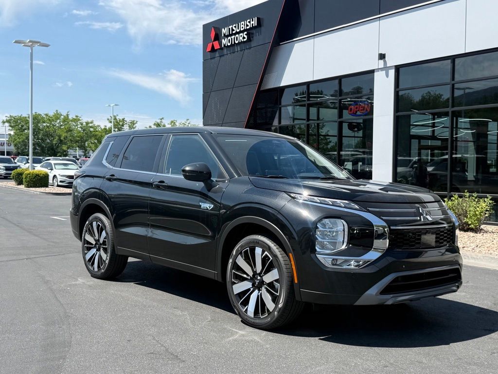 2026 Mitsubishi Outlander SE