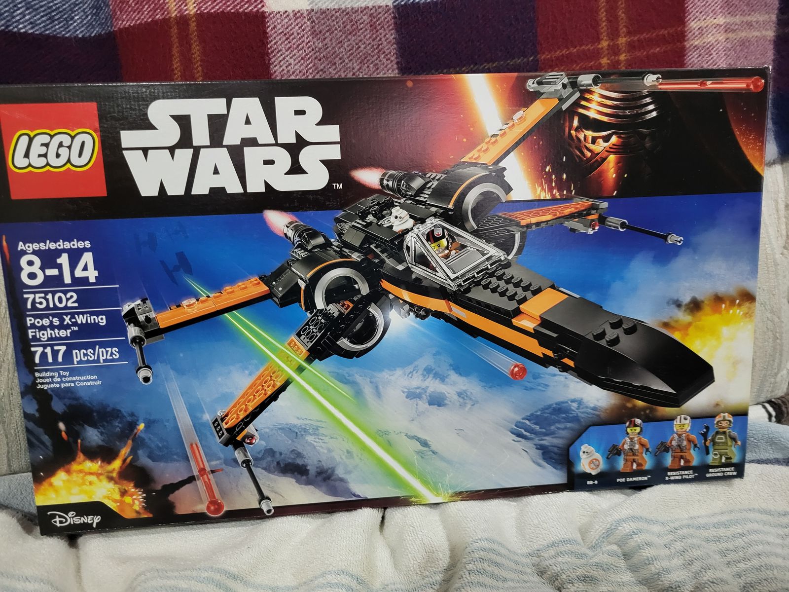 LEGO STAR WARS POE'S X-WING FIGHTER     2015 ISSUE