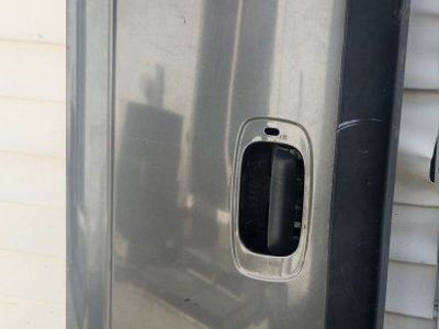 2002 gmc 2500hd duramax tailgate