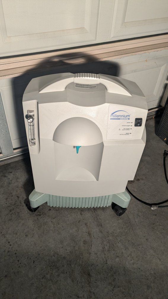Respironics Millennium oxygen concentrator