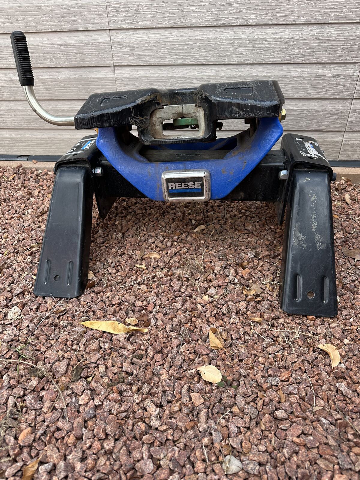 Reese fifth wheel Hitch 16K