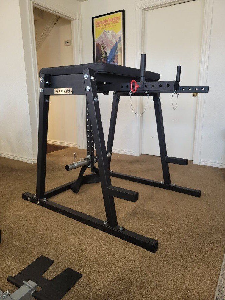 Reverse Hyper H-PND Hip Posterior Chain Developer