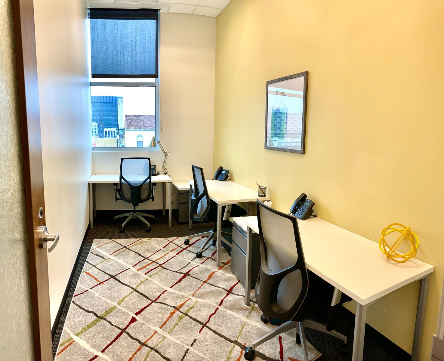 Grab the Perfect Office for Business Registration – First Month Free!