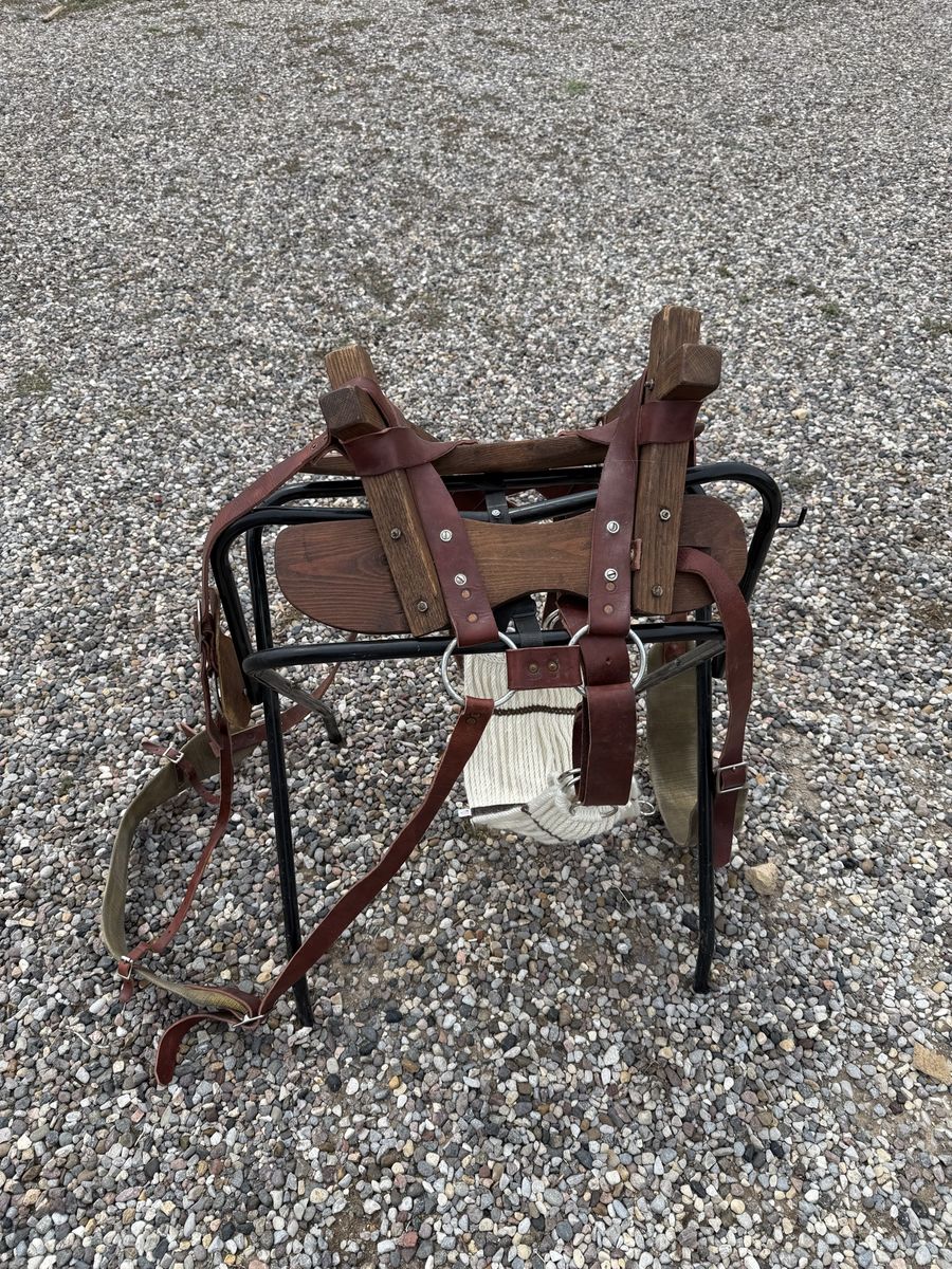 Sawbuck Pack Saddle