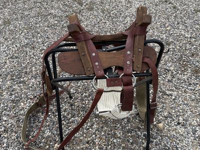 Sawbuck Pack Saddle
