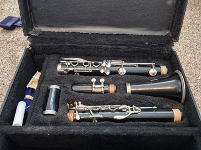 Buffet Evette Clarinet with Warranty