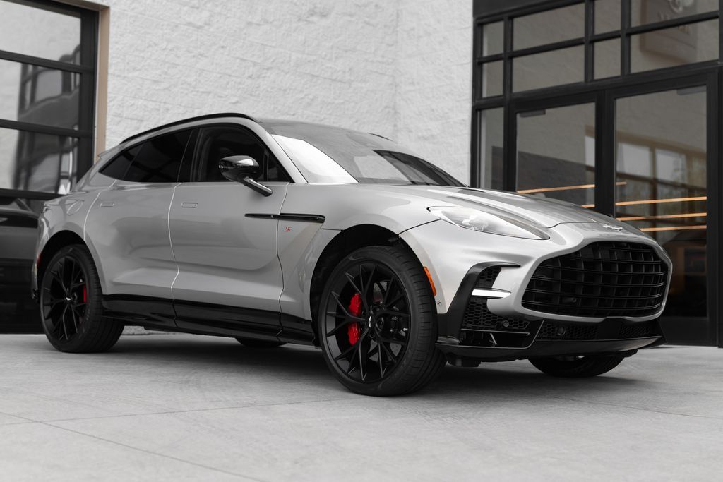 2026 ASTON MARTIN DBX S
