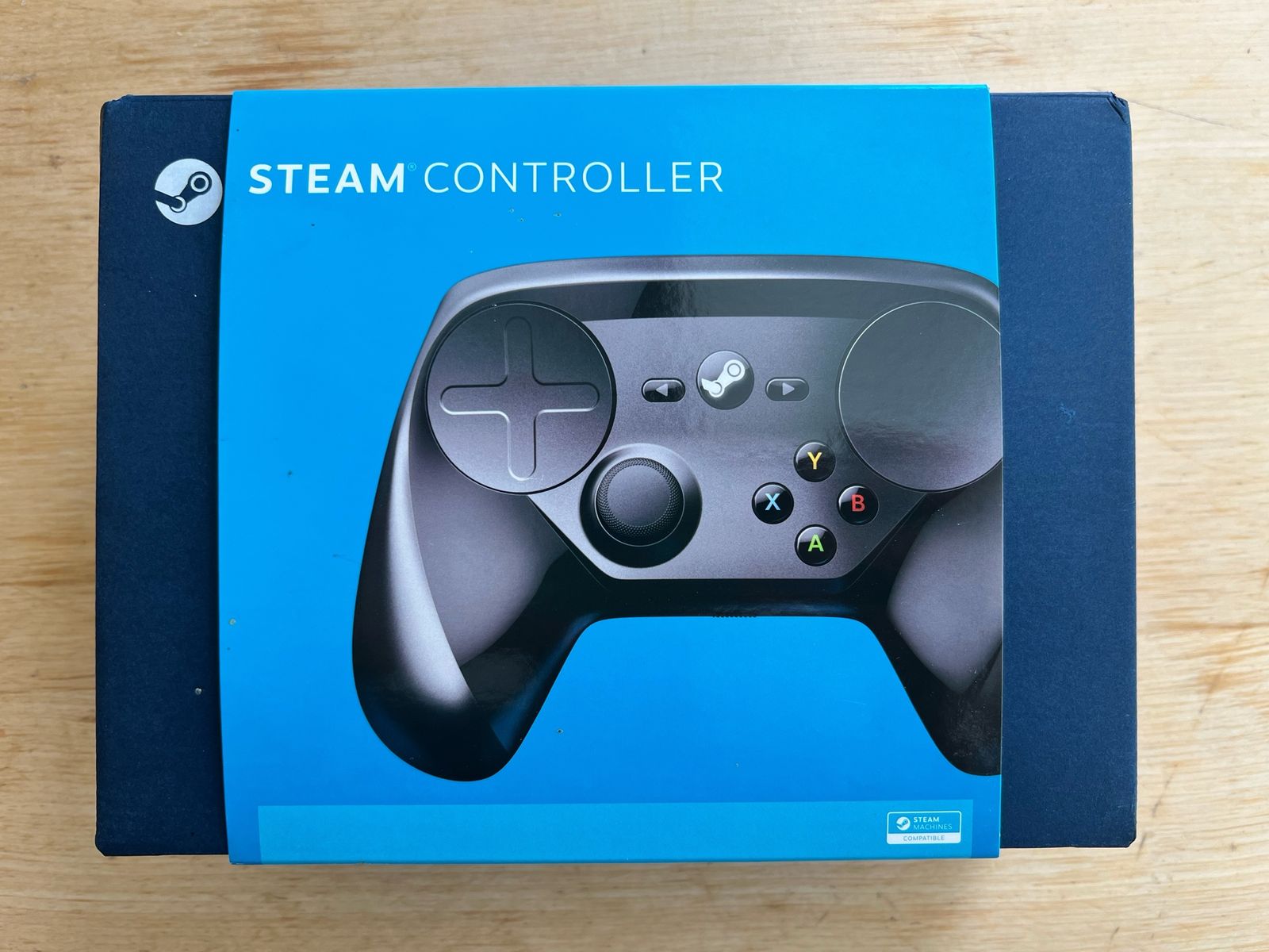 Valve Steam Controller Model 1001 with Box, Dongle, Batteries, Cable, Manuals