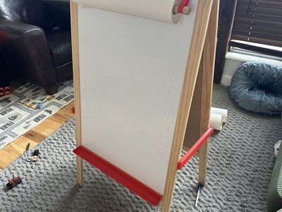 IKEA Mala Easel