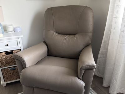 Rocker Recliner