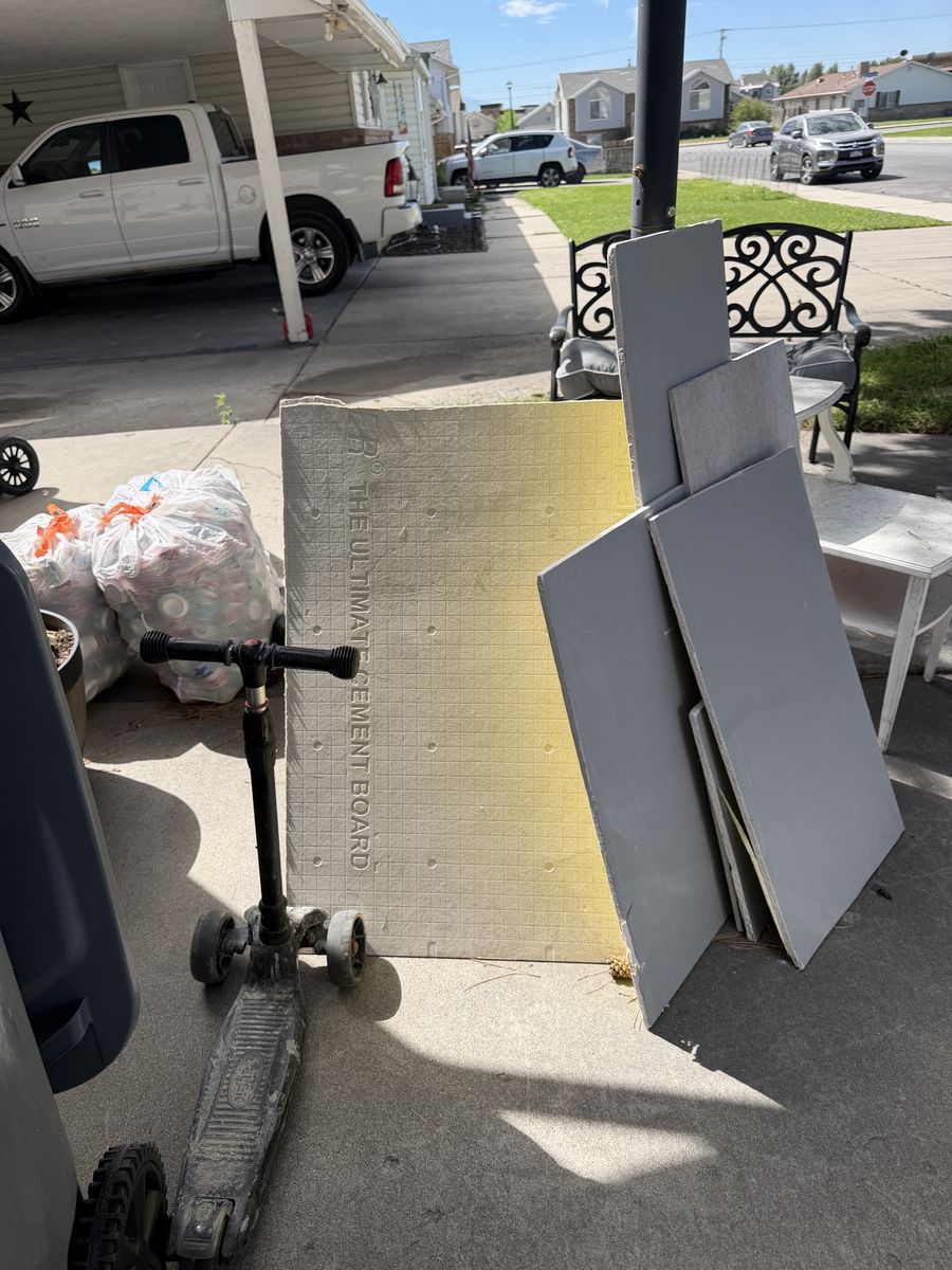 FREE Assorted Cement Boards and TILE Drywall Pieces