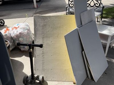 FREE Assorted Cement Boards and TILE Drywall Pieces