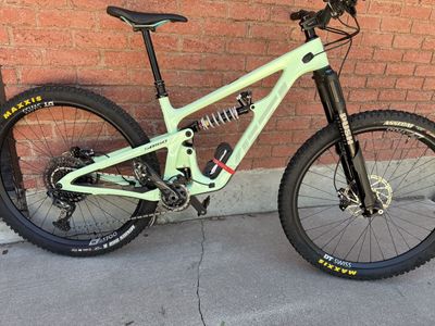 Yeti SB160 (2025- T2- Medium)