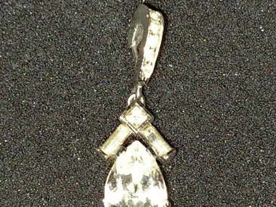 VINTAGE SILVER TRIFARI PEAR SHAPE PENDANT