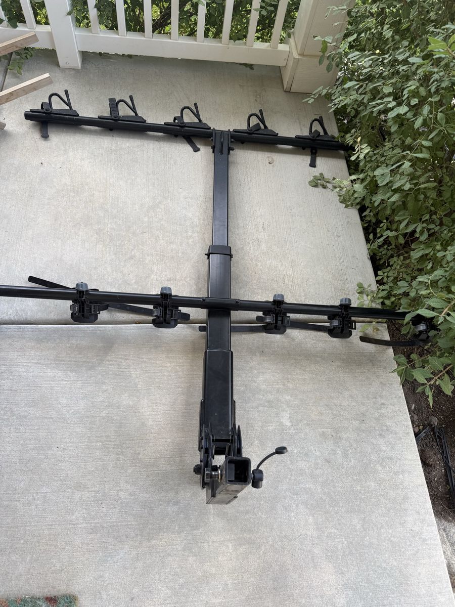 Yakima FullTilt 6-Bike Hitch Mount Rack - Holds 6 Bikes