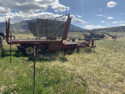 Bail Wagon