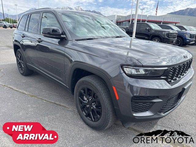 2024 Jeep Grand Cherokee Altitude
