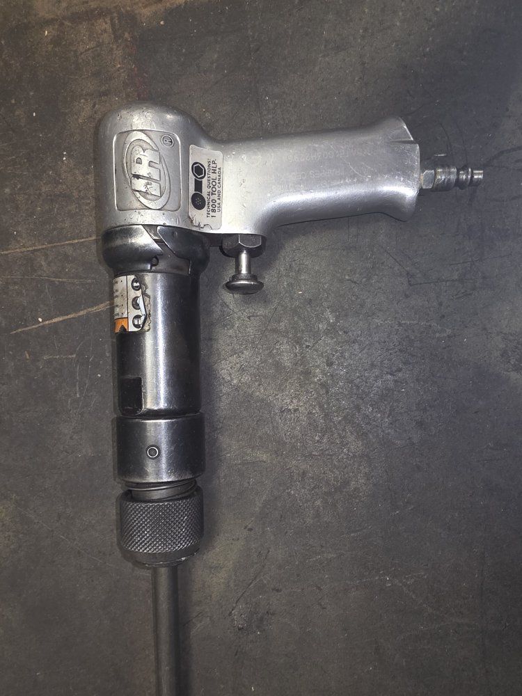 Ingersoll Rand 7802S Air Shear, 90 PSI, Pneumatic Metal Cutter Tool cornwell quick release chuck is $50 alone off the truck.