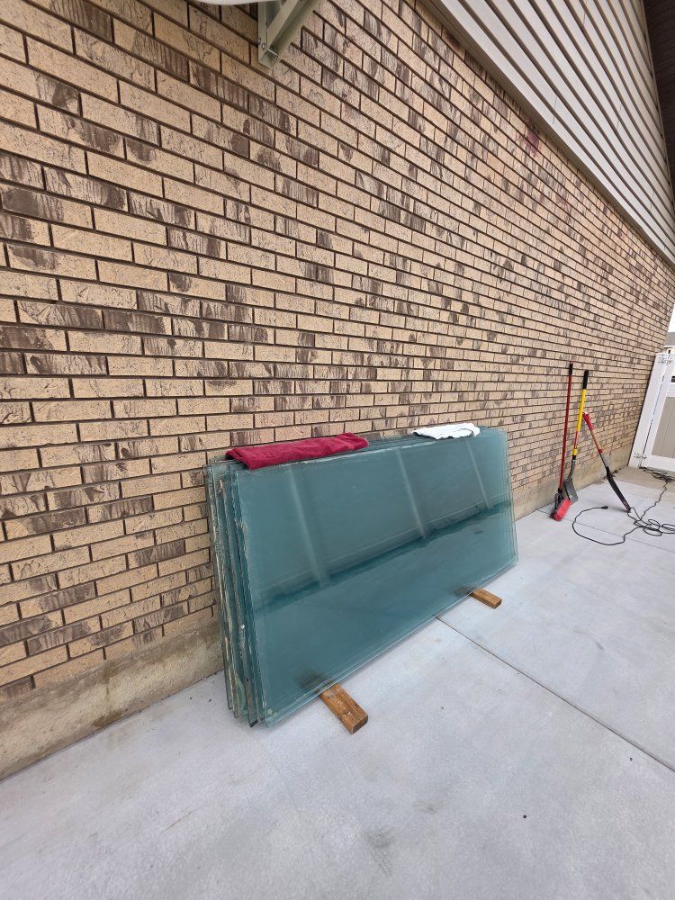 Free Large Glass Panels