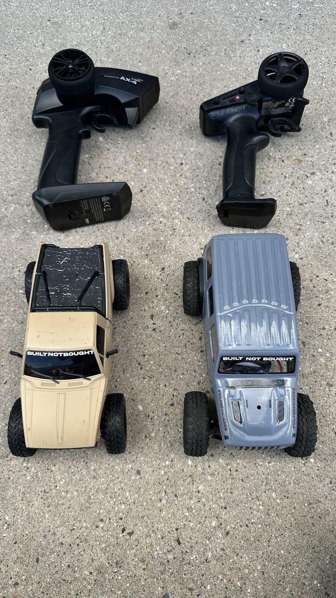 Main image 5