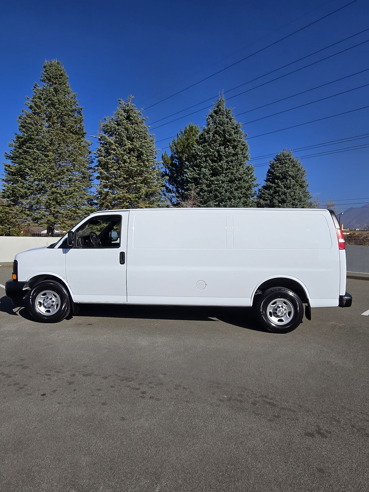 2017 Chevrolet Express 3500