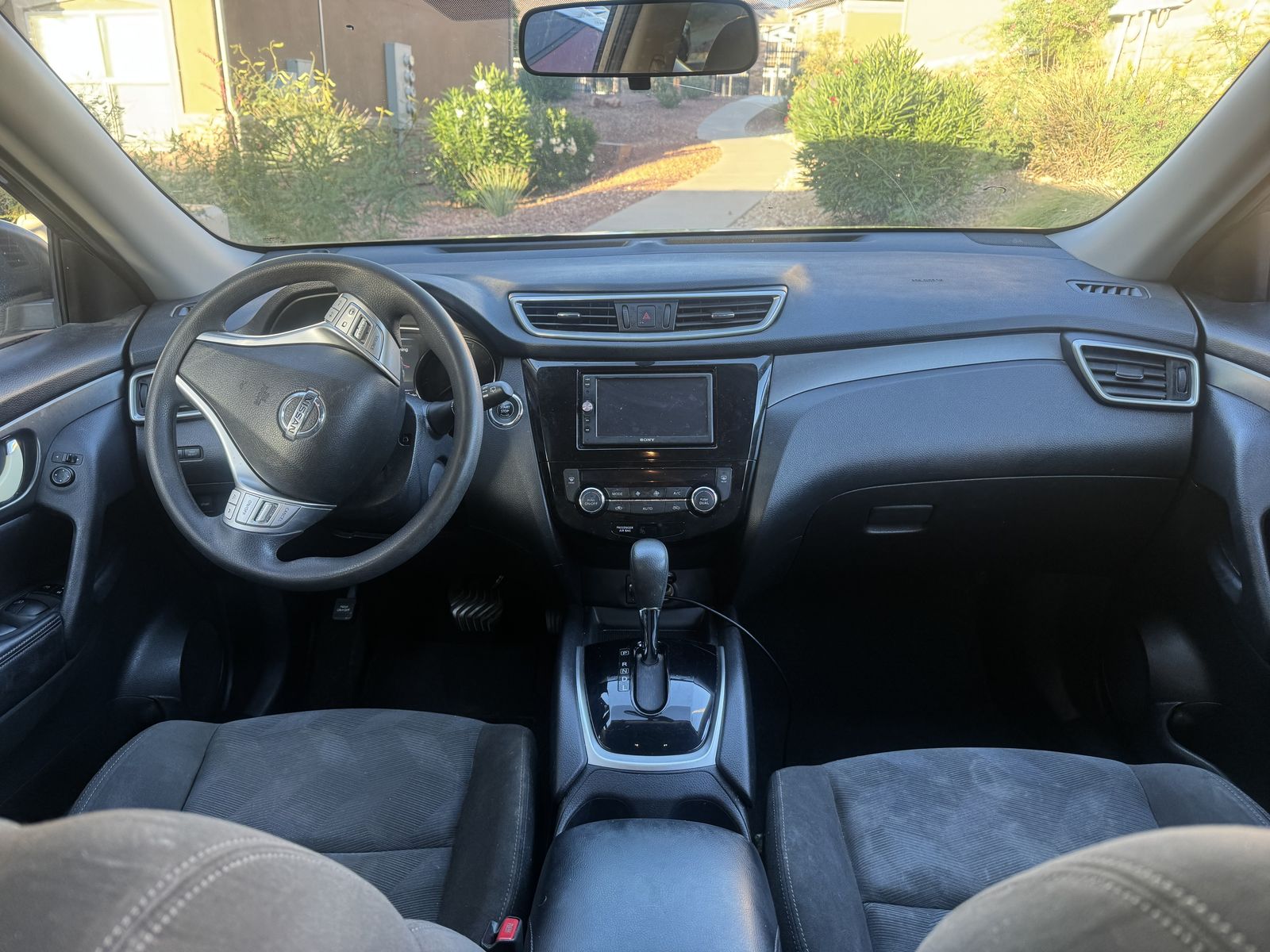 Main image 11