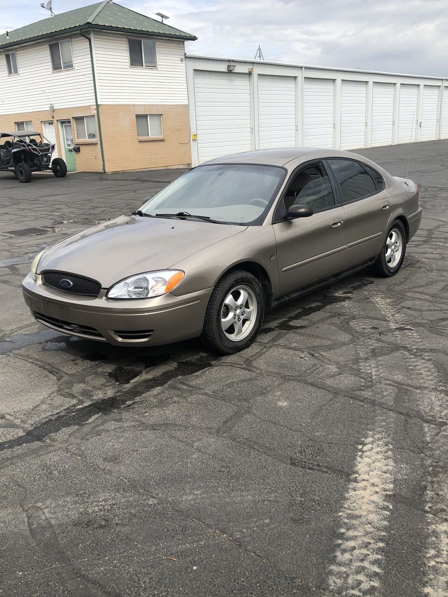 04 Ford Taurus