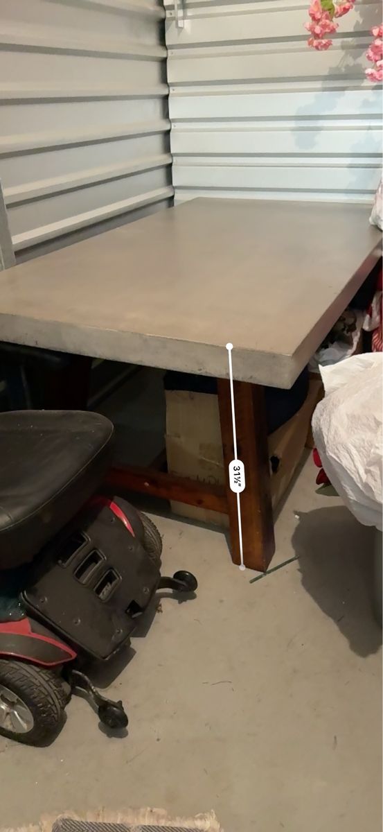 Main image 7