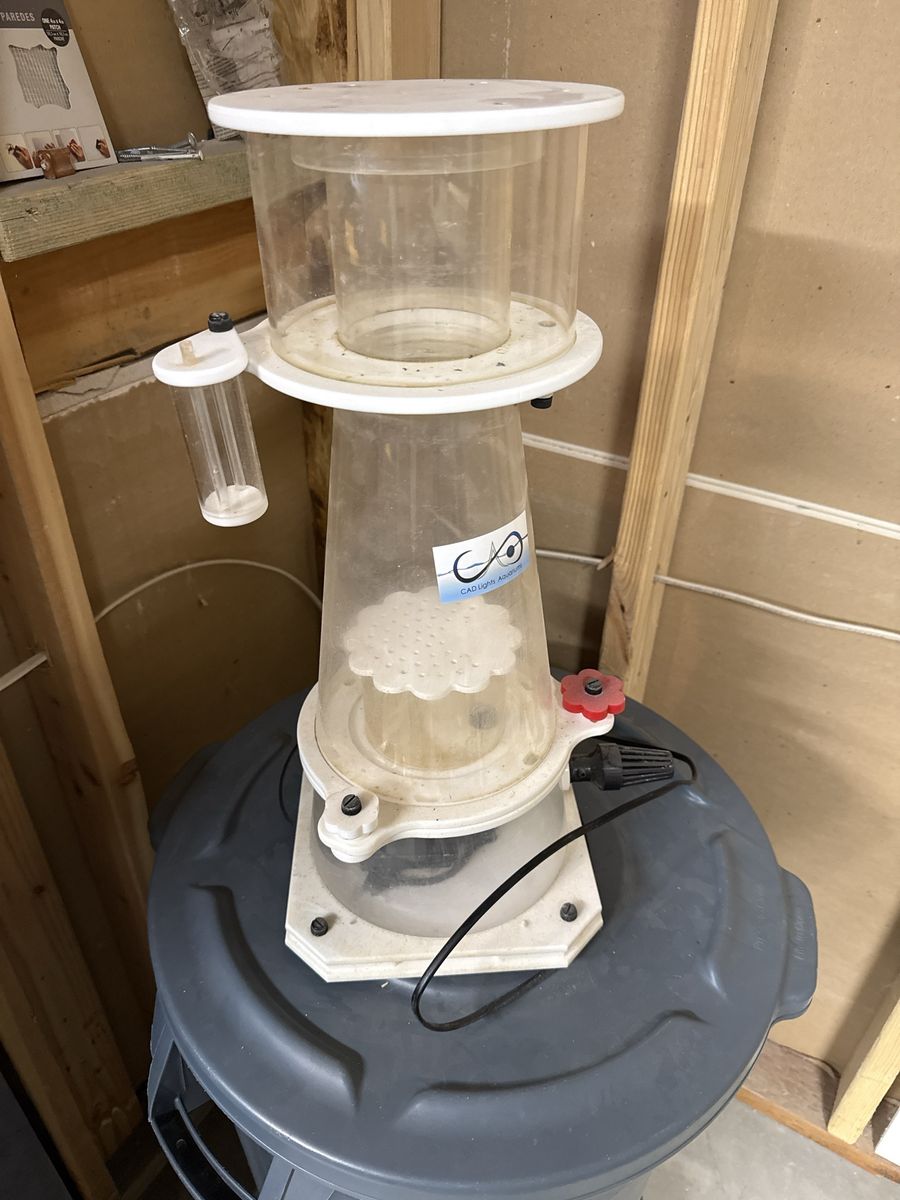 CAD Lights Aquariums Protein Skimmer - Used Condition for Saltwater Tanks