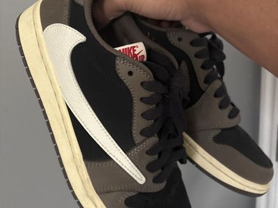 Nike Air Jordan 1 Low Travis Scott Mocha OG Sneakers Men's Size 8