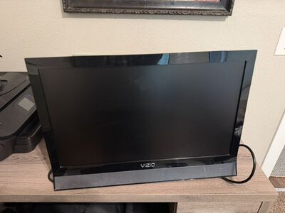 Vizio Flat Screen Smart TV For Sale