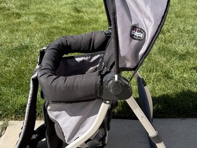 Chicco hiking backpack carrier