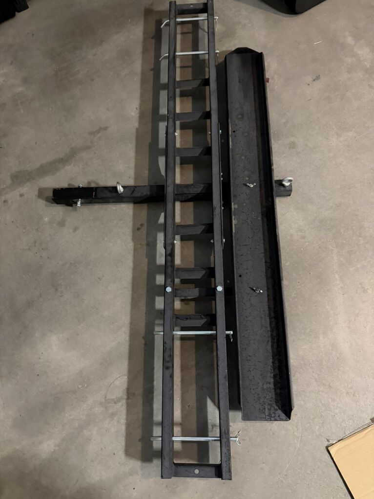 Motorcycle carrier Hitch Mount