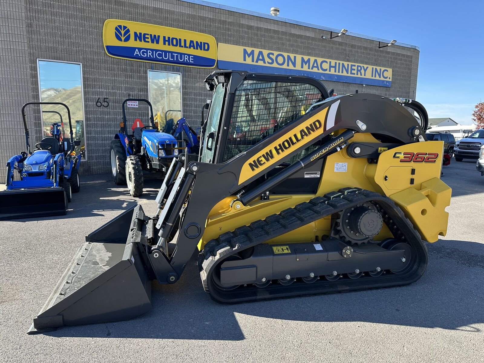 New Holland C362 Compact Track Loader / Skid Steer Loader