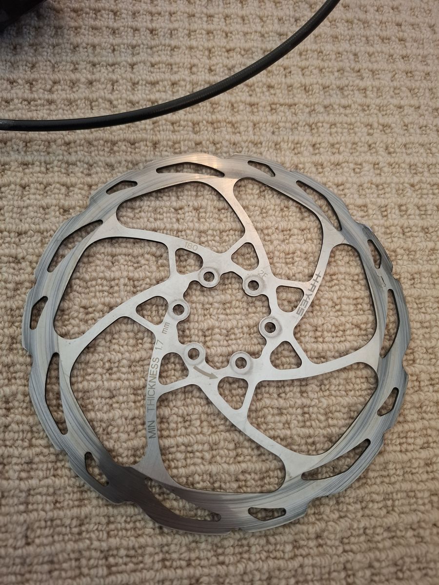 Main image 6
