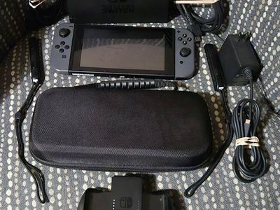 Nintendo Switch with tv dock & case! trades considered!