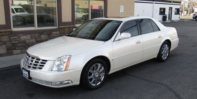 2008 Cadillac DTS Luxury III