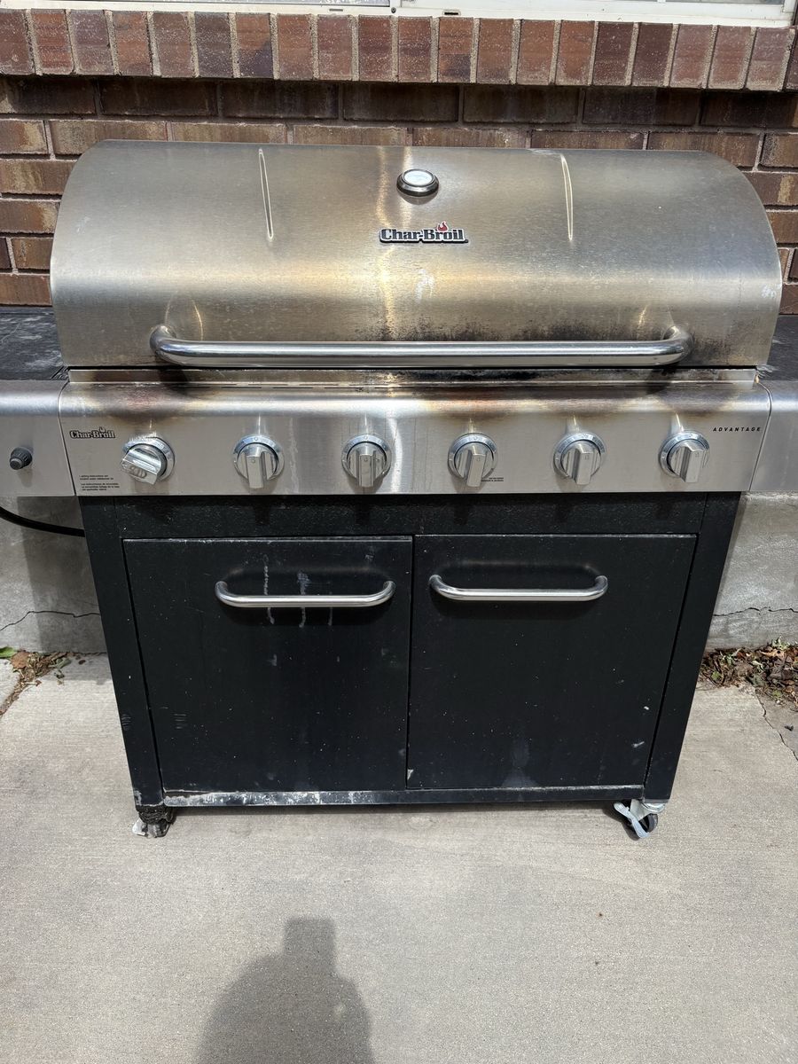 Char-Broil Advantage 6 Burner Gas Grill - Stainless Steel & Black