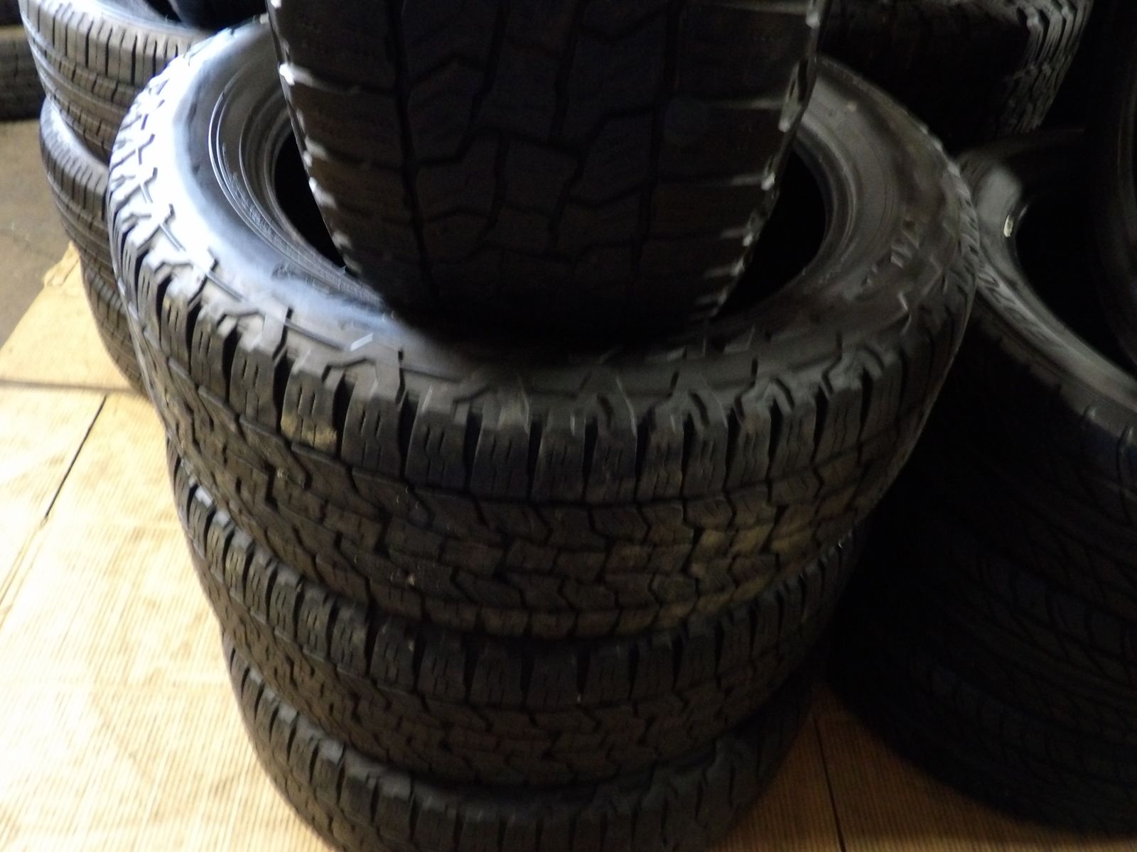 255/55R20 FALKEN WILDPEAK A/T TRAIL SET OF USED TIRES