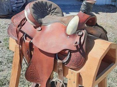 Roping Circle A 15 1/2 saddle