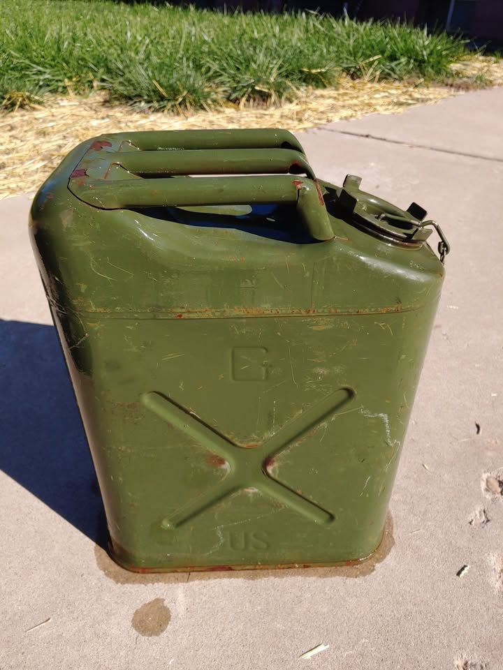 Metal Gas Can