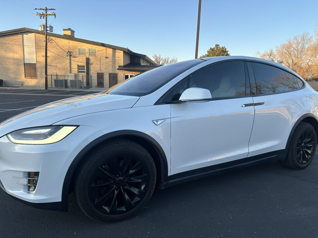 2016 TESLA MODEL X 75D