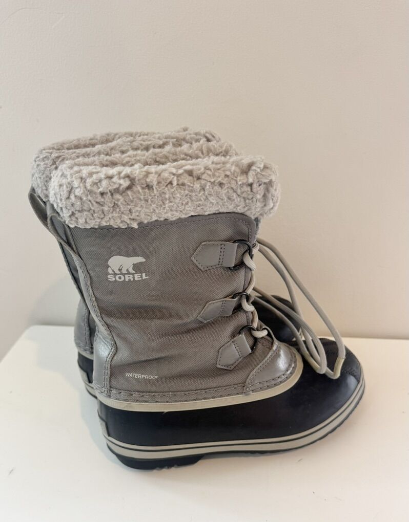 Sorel Sz 3 Boys Yoot Pac Snow Boots Gray Winter
